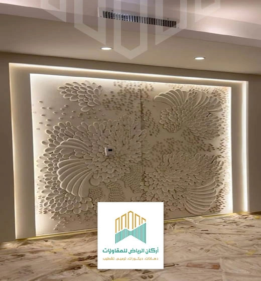 ديكور حفر خشب الرياض