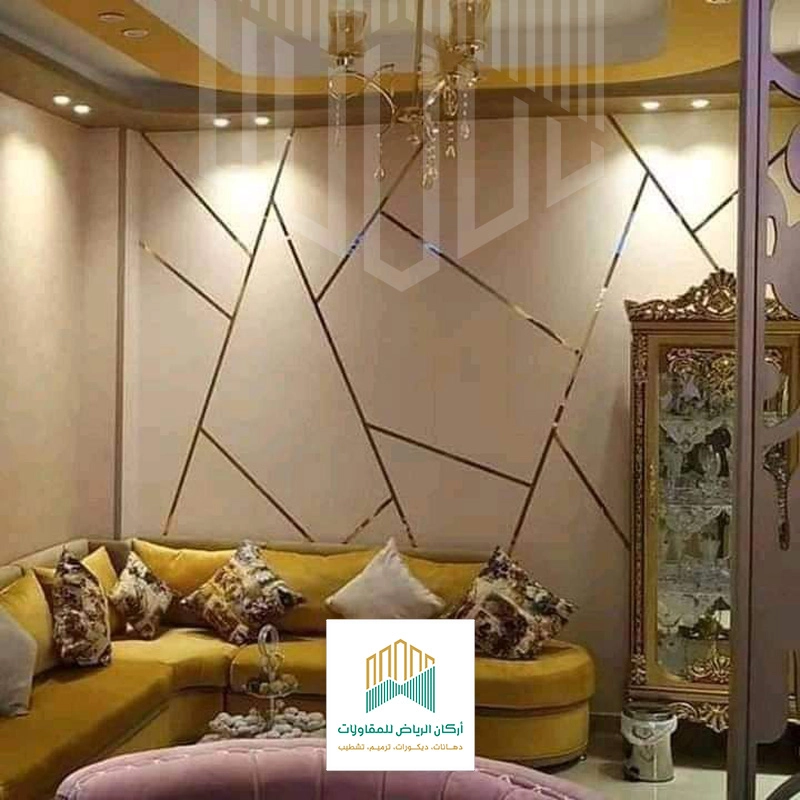 براويز استيل ذهبي في الرياض